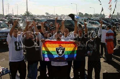 gay raiders fans